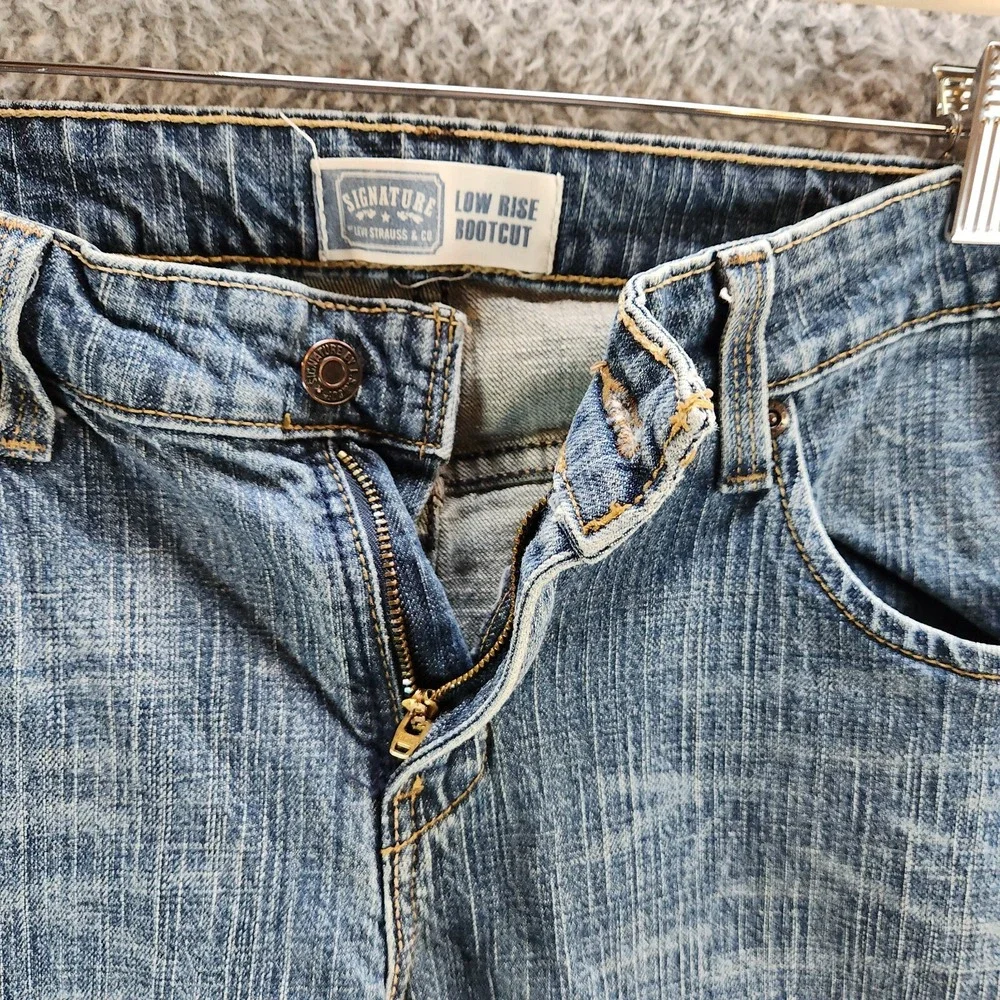 Levis levi signature